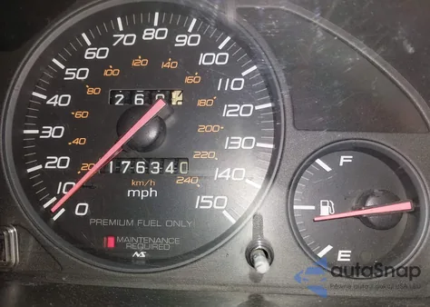 2000 Honda Prelude z USA, uszkodzony, nr VIN JHMBB6147YC005308